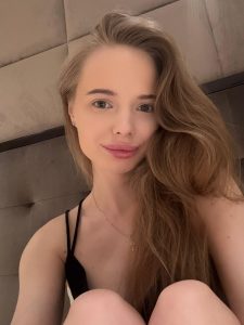 Ева 3