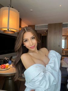 Ева 2